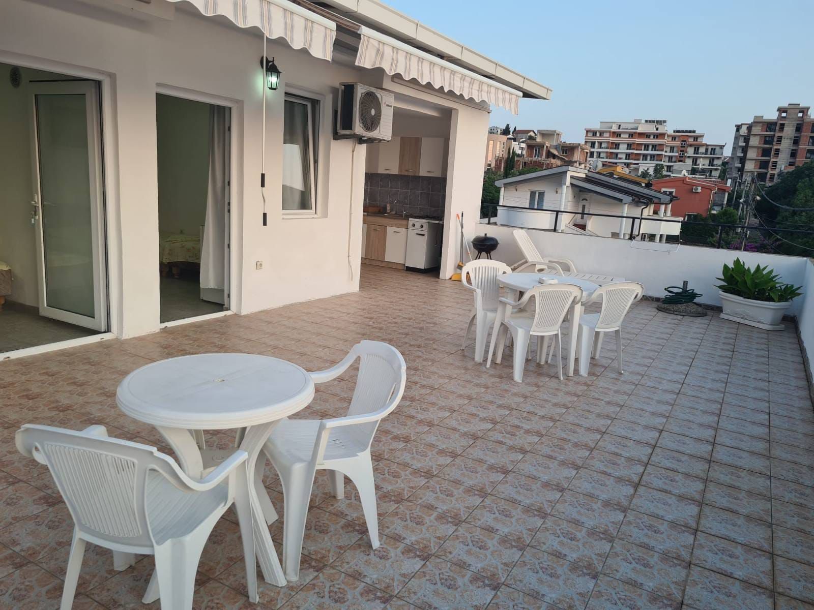 Image of House - 4 Bedrooms - 2 Bathrooms for Sale in Bar-Dobre Vode-Montenegro, Image 2